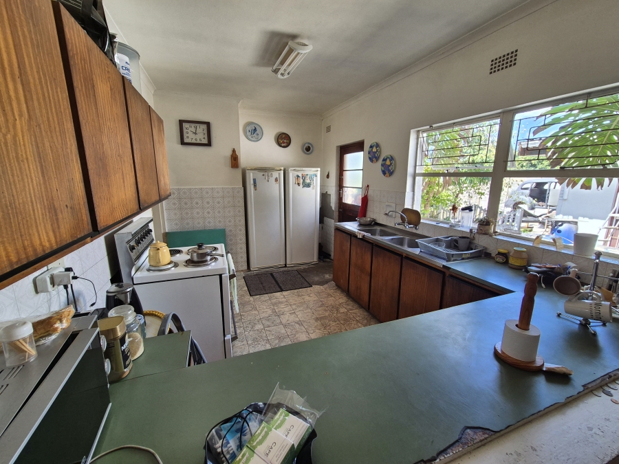 3 Bedroom Property for Sale in Mabille Park Western Cape